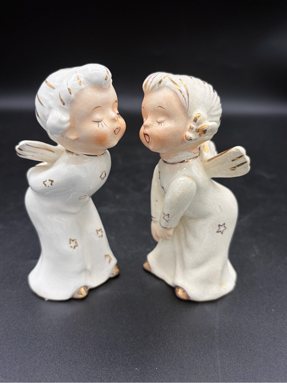 Vintage Frazee Frères Kissing Angel figurines made in Japan.
